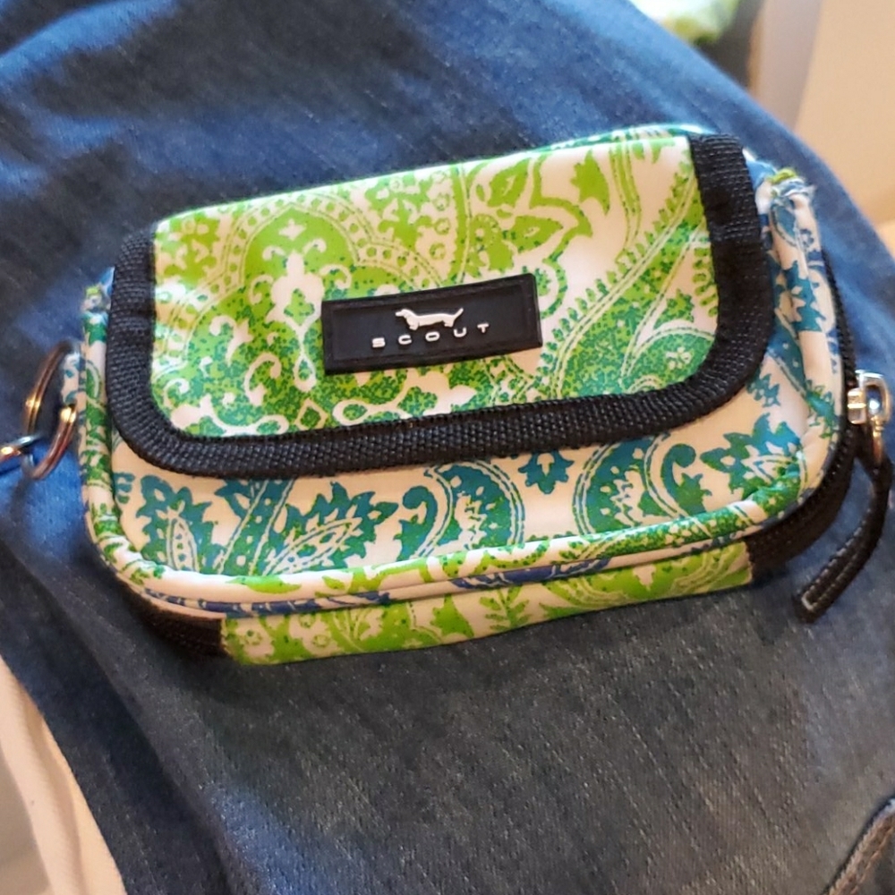 Scout wristlet